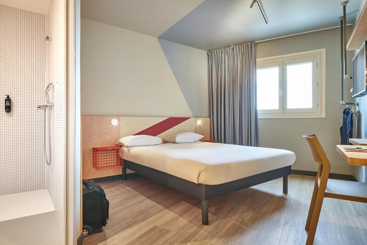 Ibis Budget Paris Porte D'Aubervilliers Exterior foto