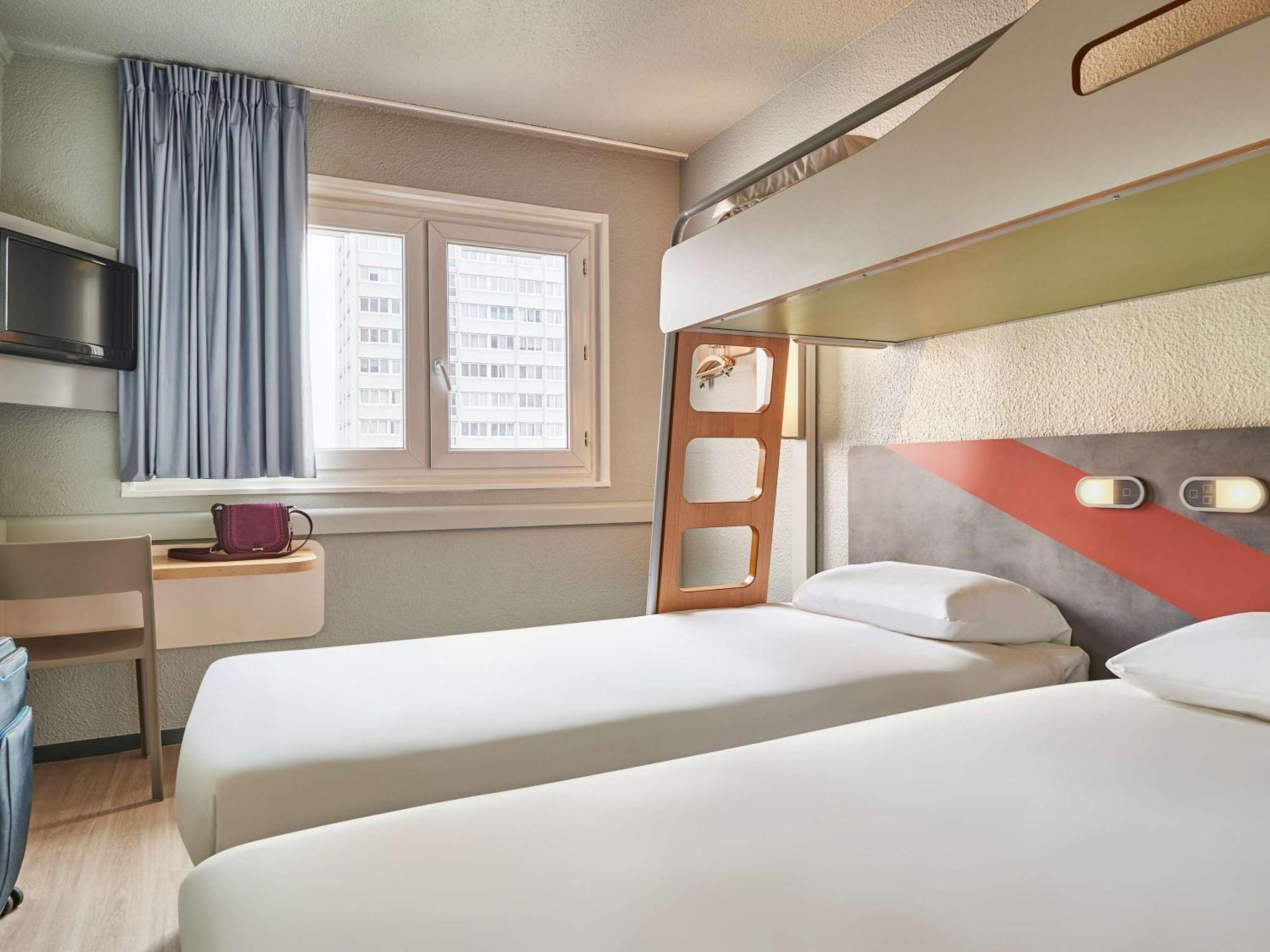 Ibis Budget Paris Porte D'Aubervilliers Exterior foto