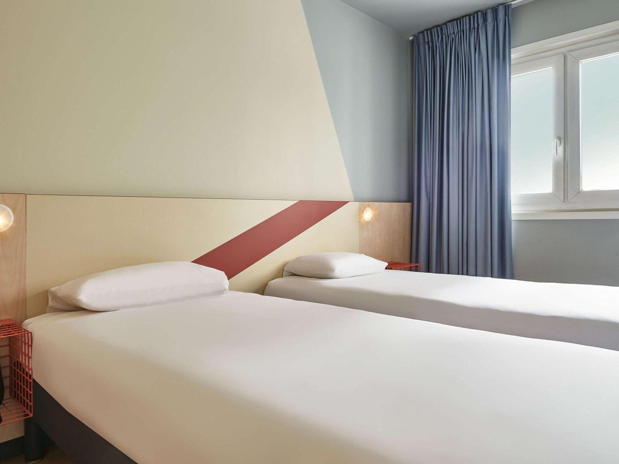 Ibis Budget Paris Porte D'Aubervilliers Exterior foto